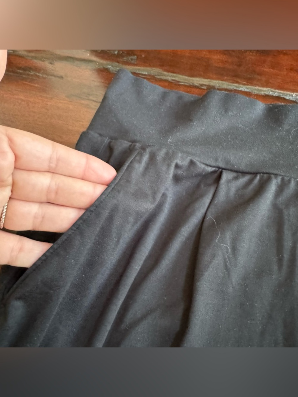 Vuori Villa WideLeg Lightweight Black Pants Womens SZ Large - Picture 3 of 8